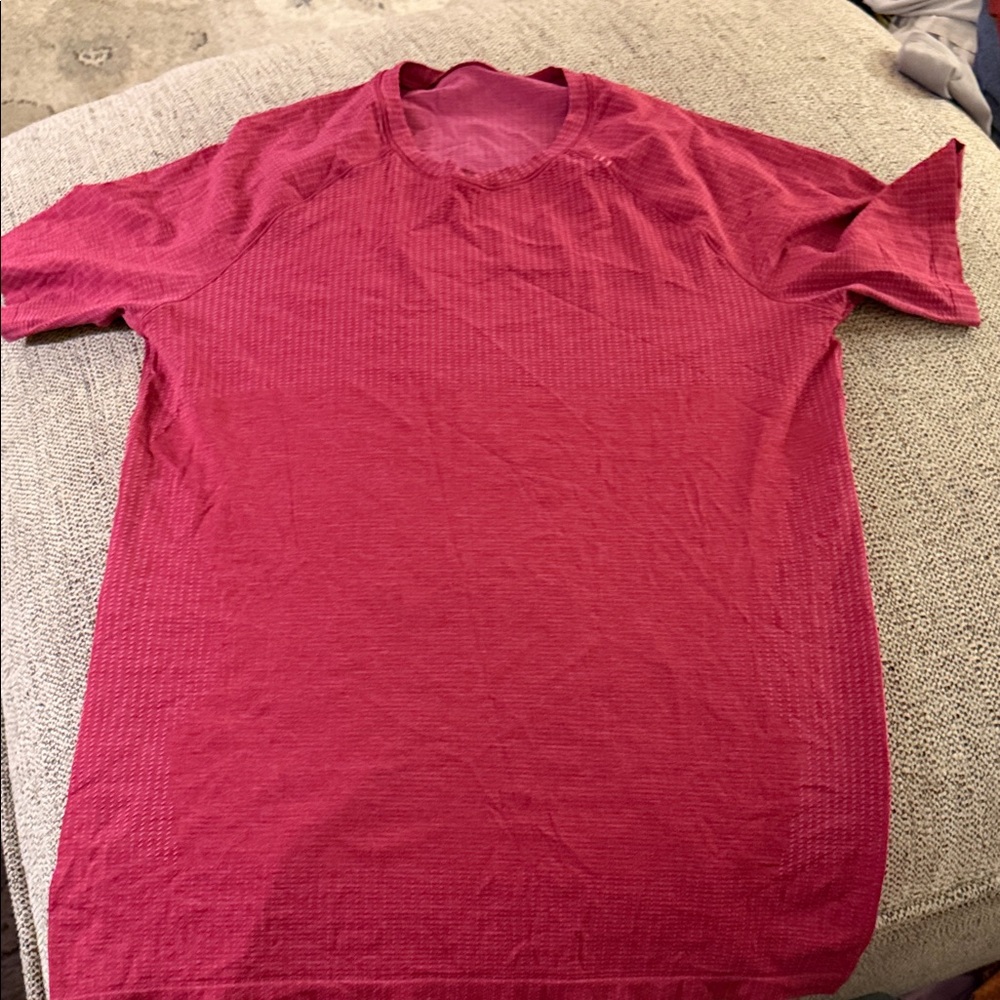 Men's Pink Lululemon Metal Vent Tech SLIM fit